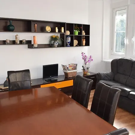 Διαμέρισμα Albareda Piso Super-centrico En Sarria